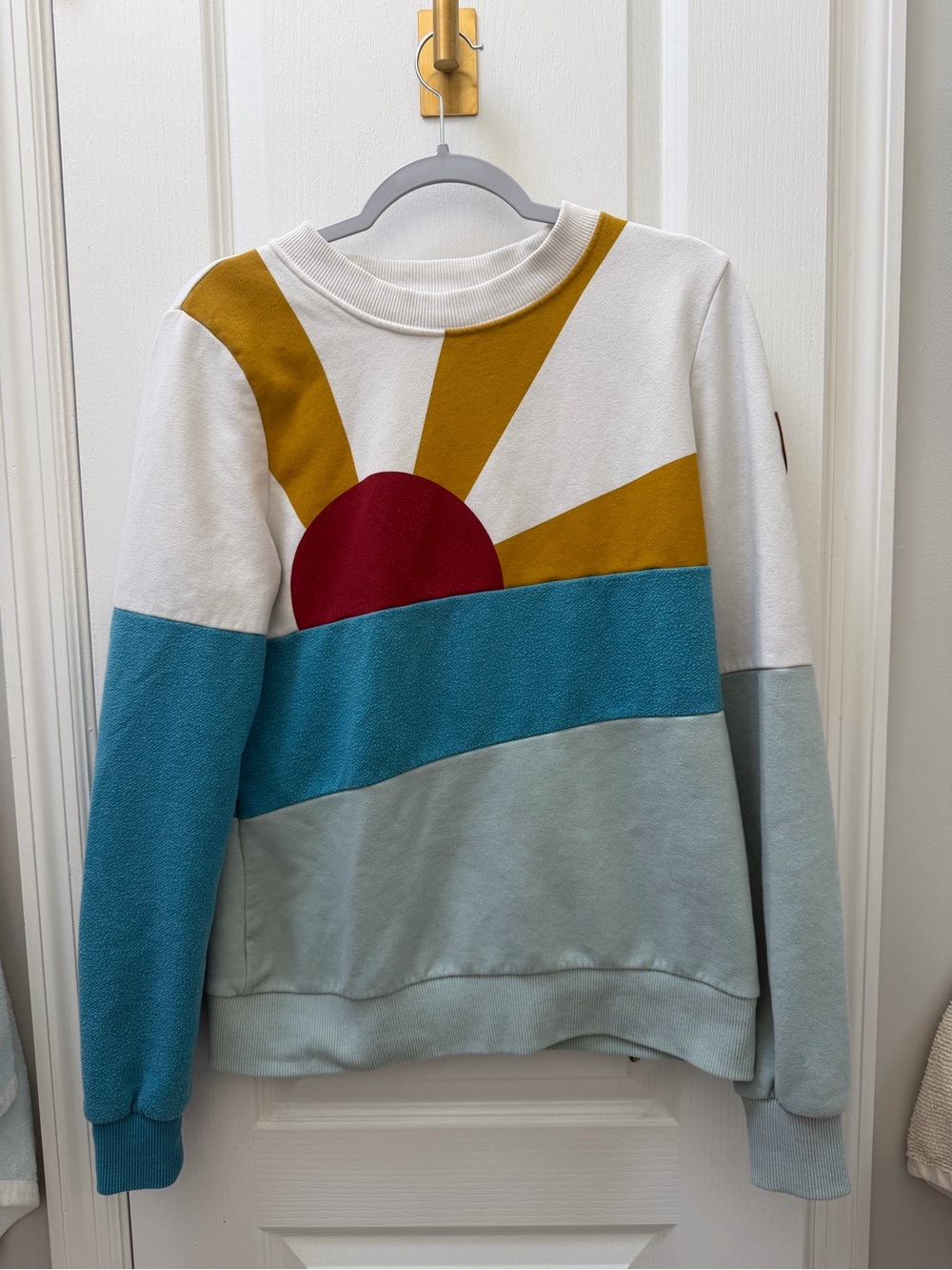 Wanakome Sunrise Colorblock Crewneck - White, Mustard, Teal, Red